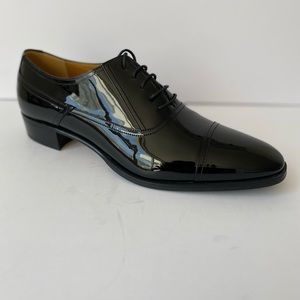 GUCCI MEN`S HEEL-LOGO BLACK PATENT LEATHER OXFORD SHOES